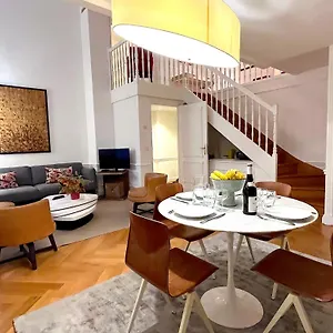 Pierre Charron Appartement Paris